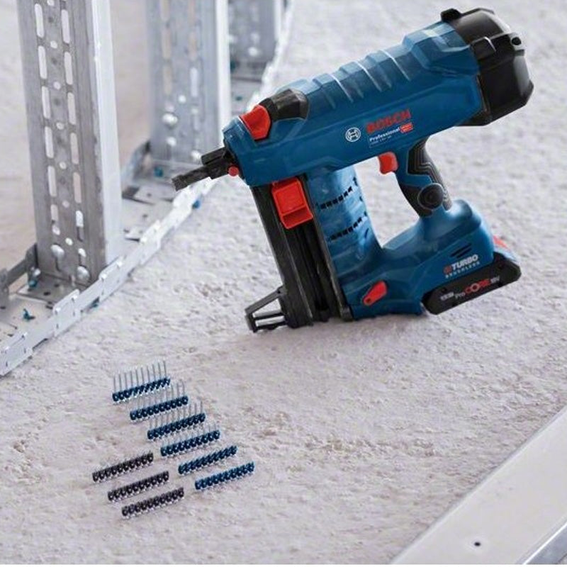 Cloueur à béton sans-fil BOSCH GNB 18V-38 - 0 601 9L7 001 Professional (vendu sans batterie) en L-BOXX