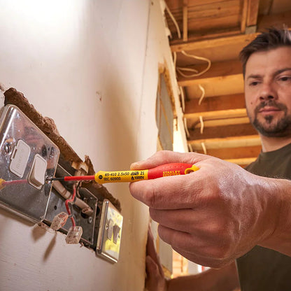 Tournevis électricien isolé 1000v 3,5x75mm fatmax - STANLEY - 1-65-411